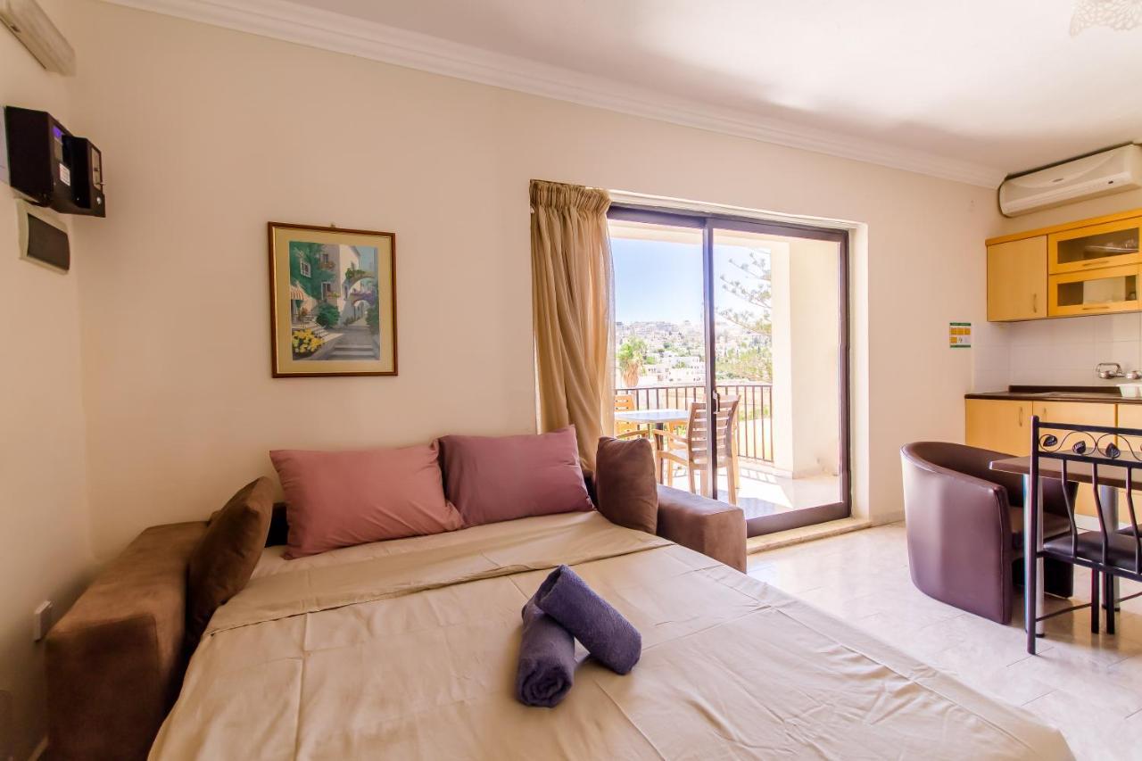 Pool & Sea Merill Apartments Mellieħa Zewnętrze zdjęcie