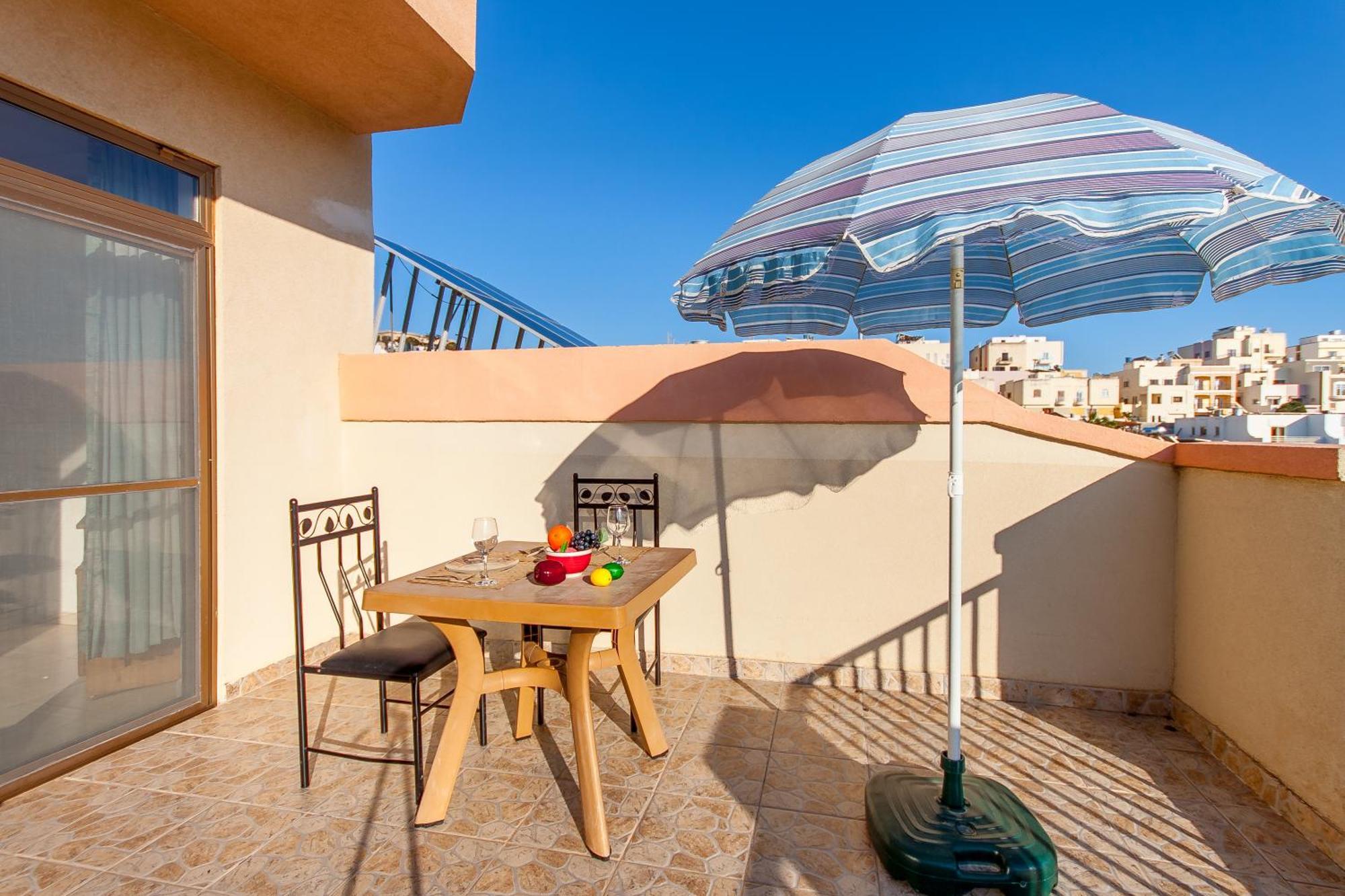 Pool & Sea Merill Apartments Mellieħa Zewnętrze zdjęcie