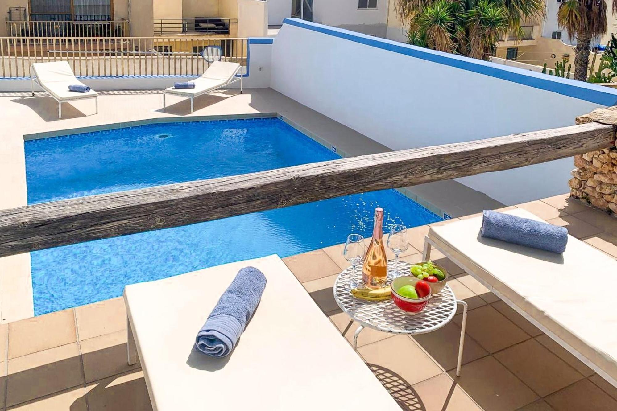 Pool & Sea Merill Apartments Mellieħa Zewnętrze zdjęcie